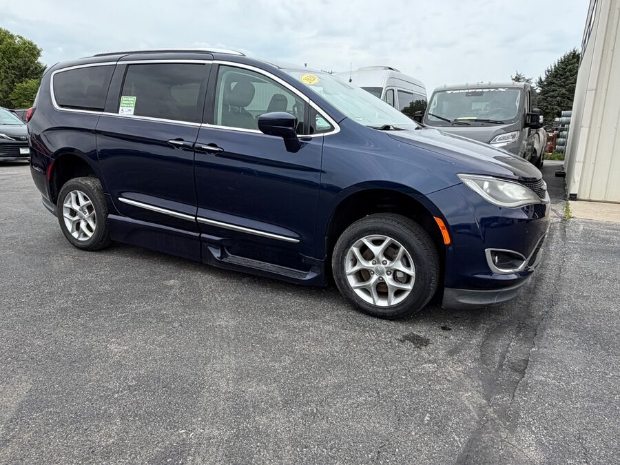 2020 Chrysler Pacifica Touring L Plus - Photo 12