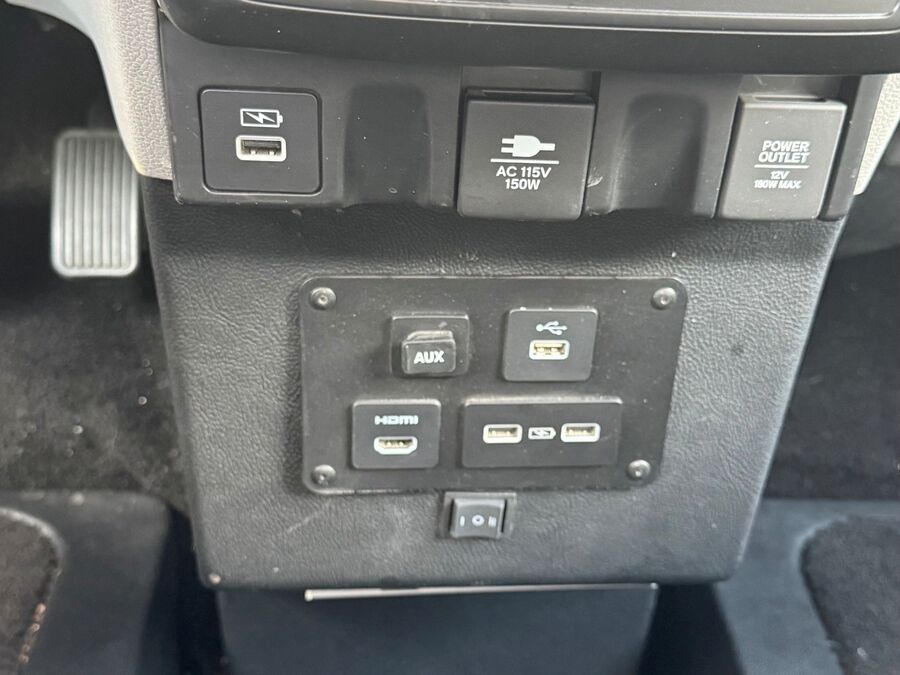 2022 Honda Odyssey Touring - Photo 29
