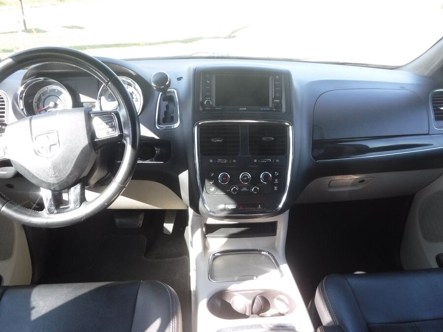2019 Dodge Grand Caravan SXT - Photo 10