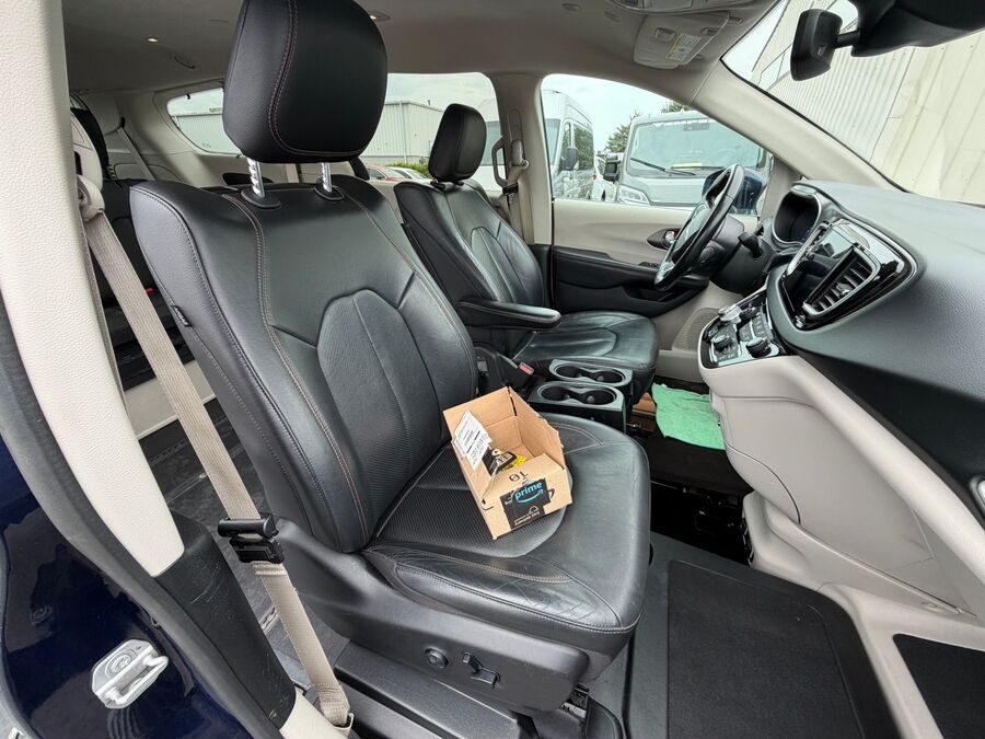 2020 Chrysler Pacifica Touring L Plus - Photo 17