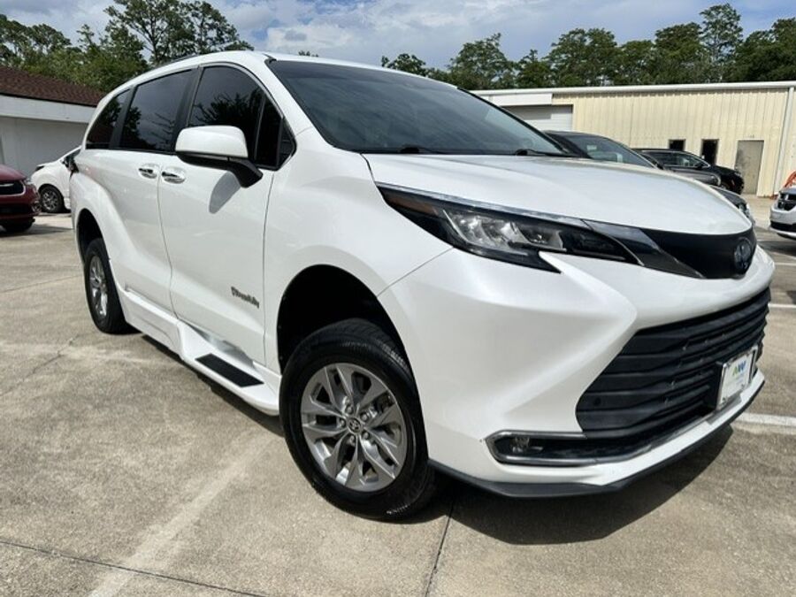 2022 Toyota Sienna