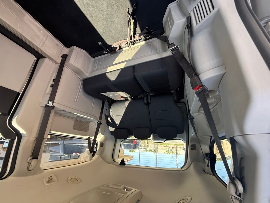 2010 Dodge Grand Caravan SXT - Photo 9