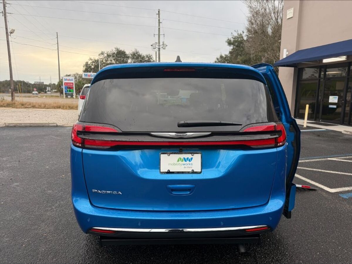 2026 Chrysler Pacifica