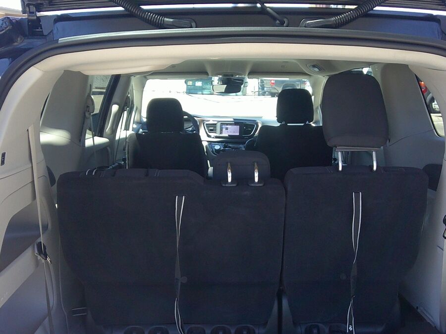 2023 Chrysler Voyager LX - Photo 16