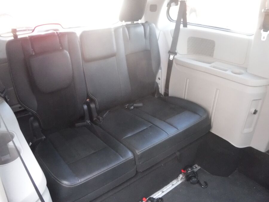 2019 Dodge Grand Caravan SXT - Photo 19