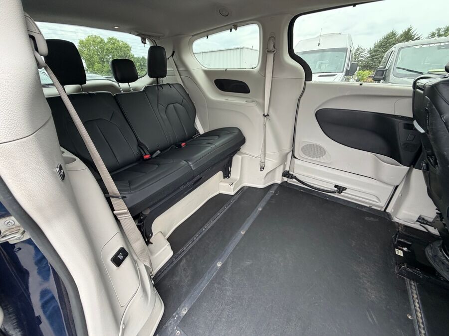 2020 Chrysler Pacifica Touring L Plus - Photo 15