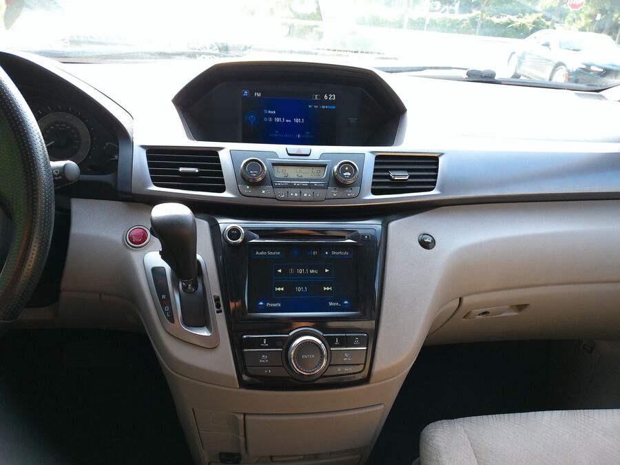 2014 Honda Odyssey EX - Photo 9