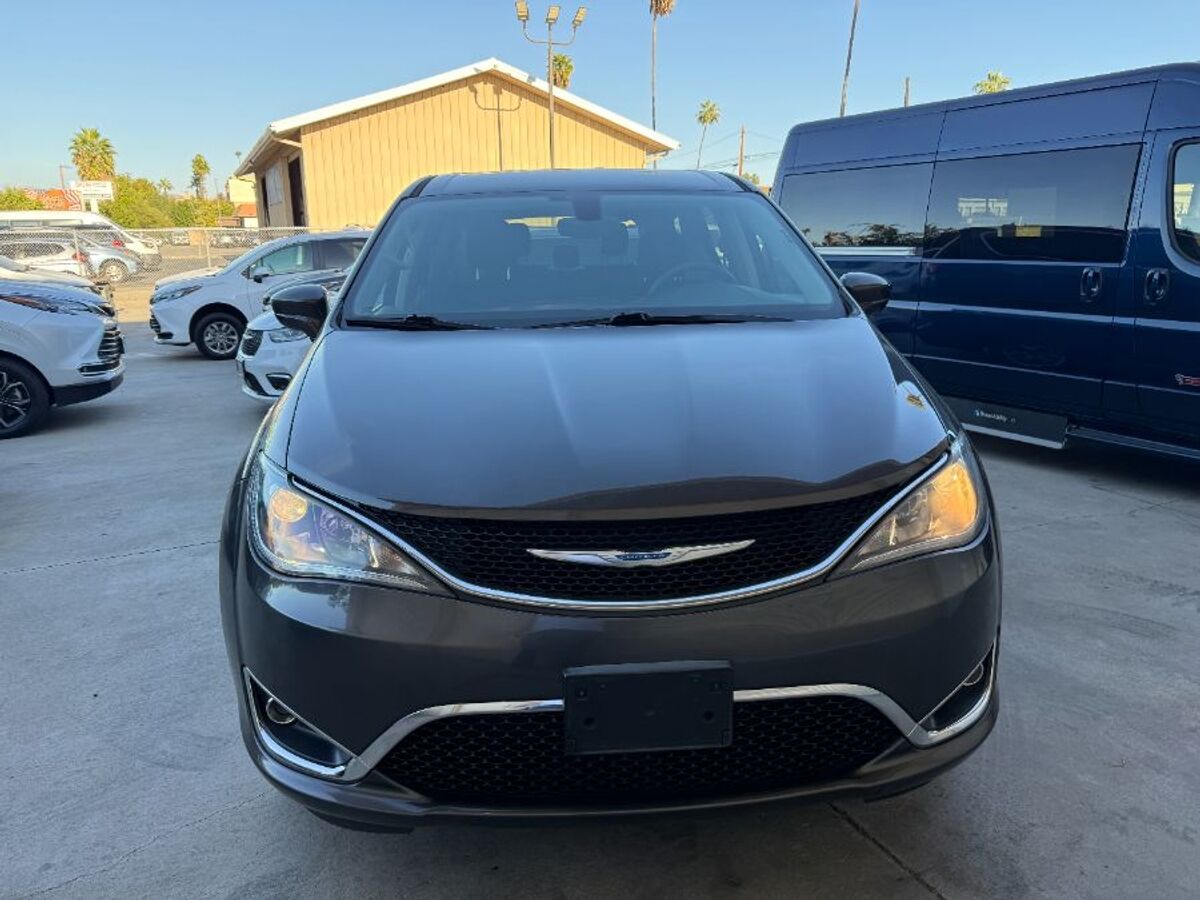 2018 Chrysler Pacifica Touring Plus - Photo 6