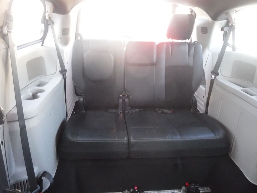 2019 Dodge Grand Caravan SXT - Photo 18