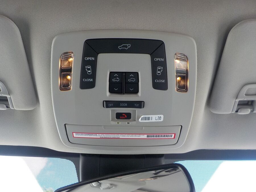 2023 Toyota Sienna XLE - Photo 15