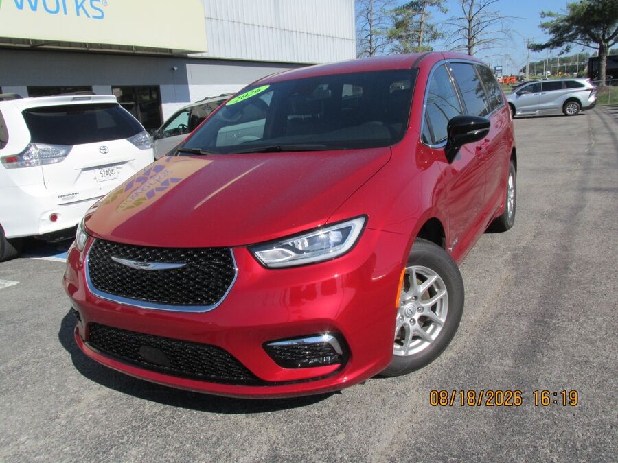 2026 Chrysler Pacifica