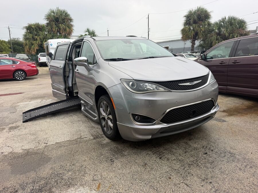 2018 Chrysler Pacifica