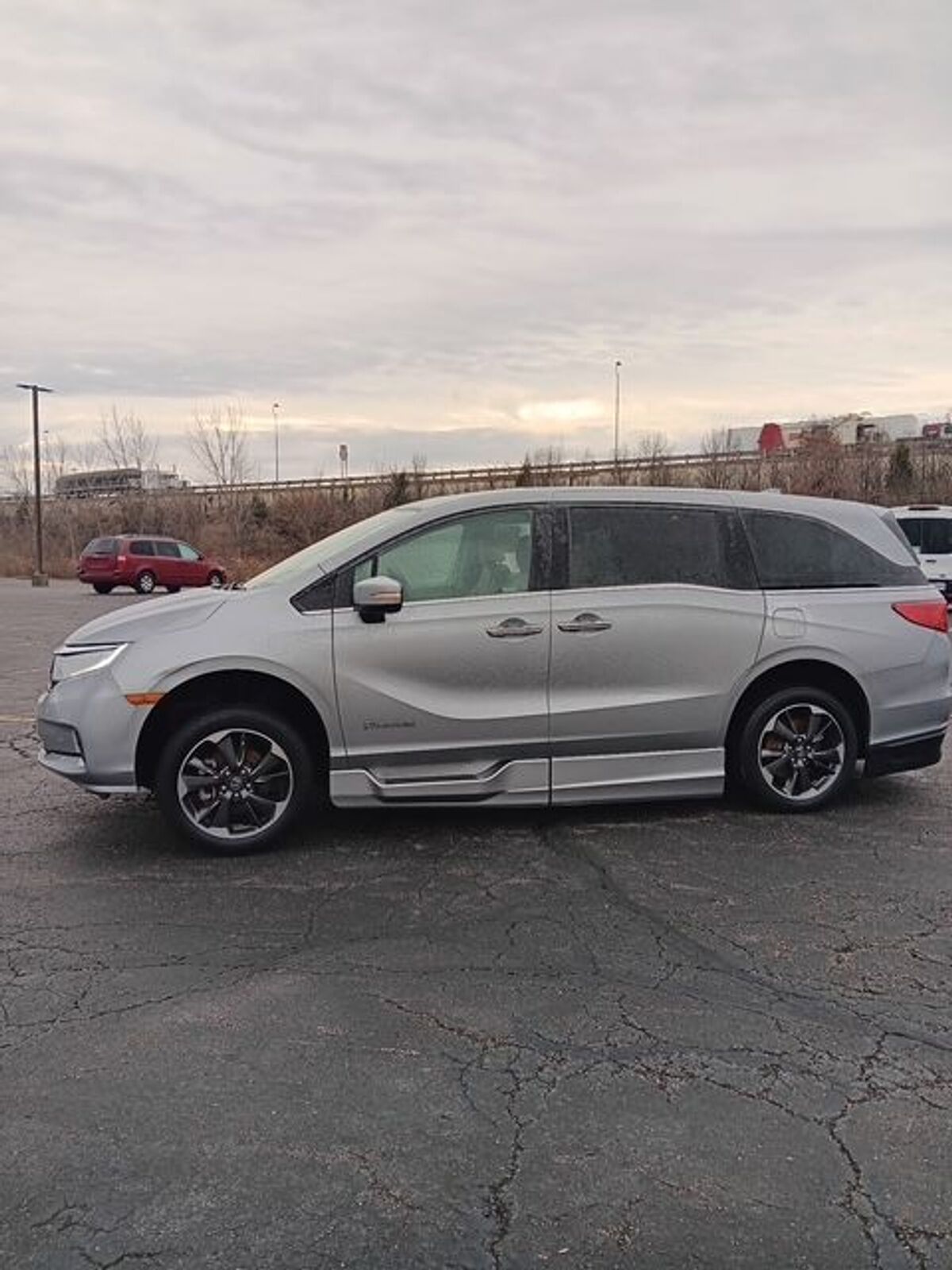 2023 Honda Odyssey Elite - Photo 6