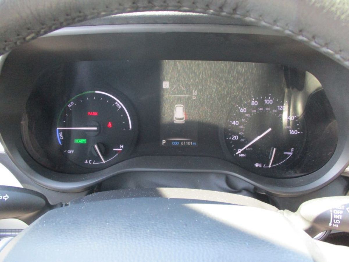 2022 Toyota Sienna XLE - Photo 17