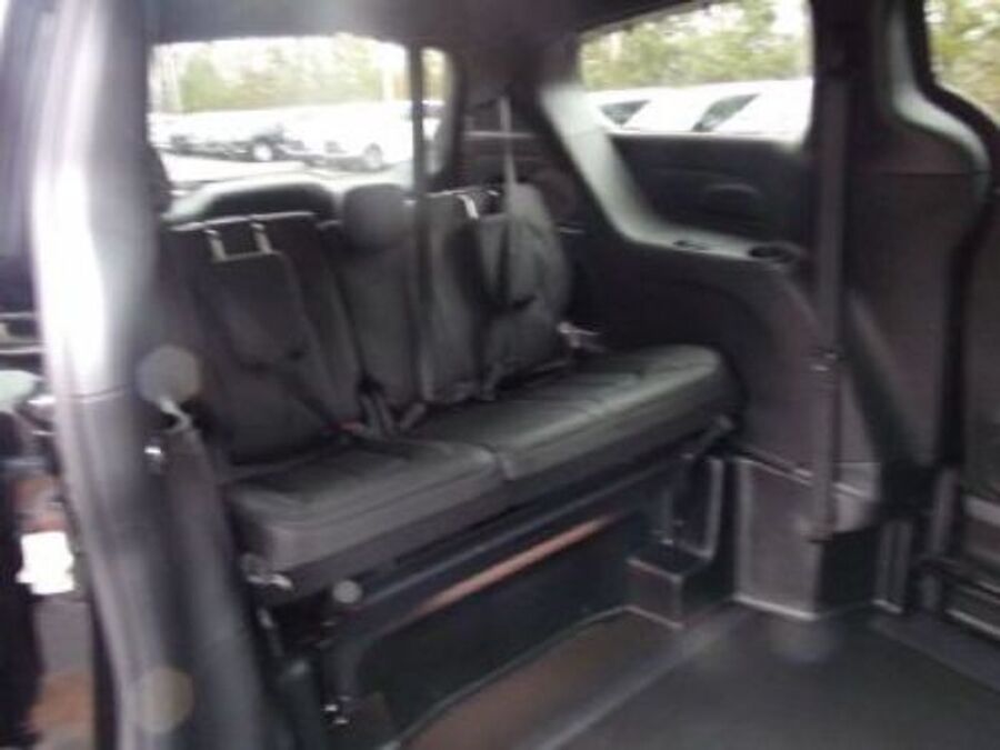 2022 Chrysler Pacifica Touring L - Photo 8