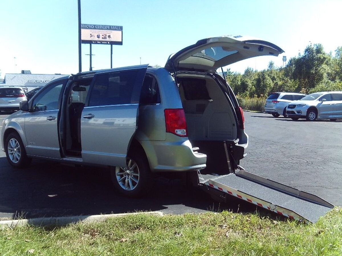 2023 Honda Odyssey EX-L - Photo 24