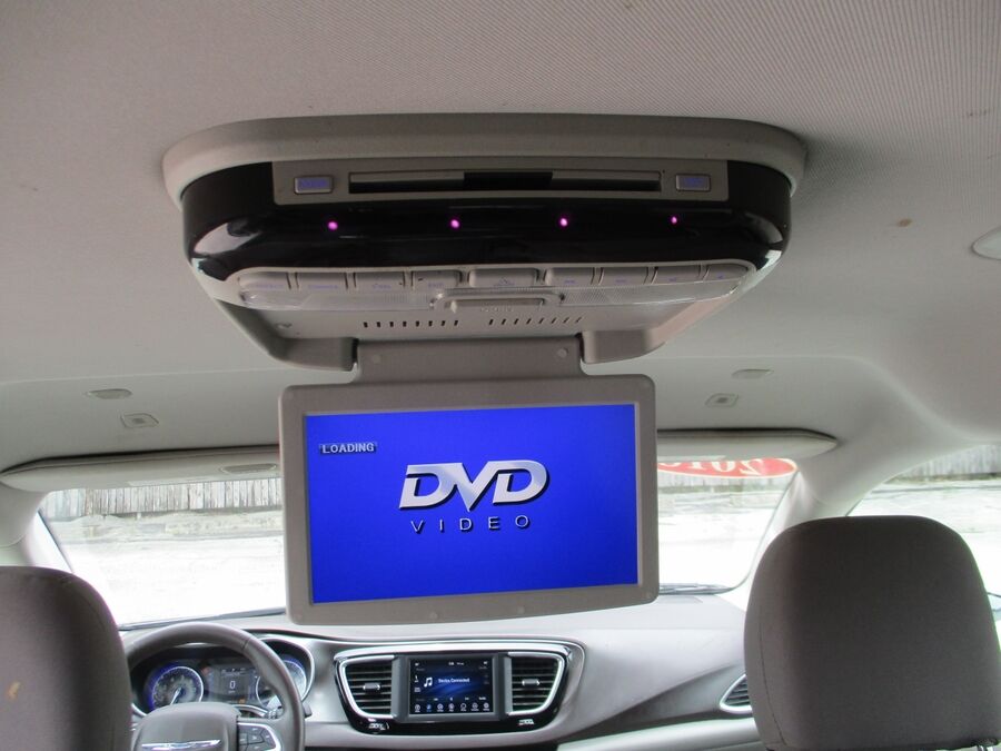 2018 Chrysler Pacifica Touring Plus - Photo 16