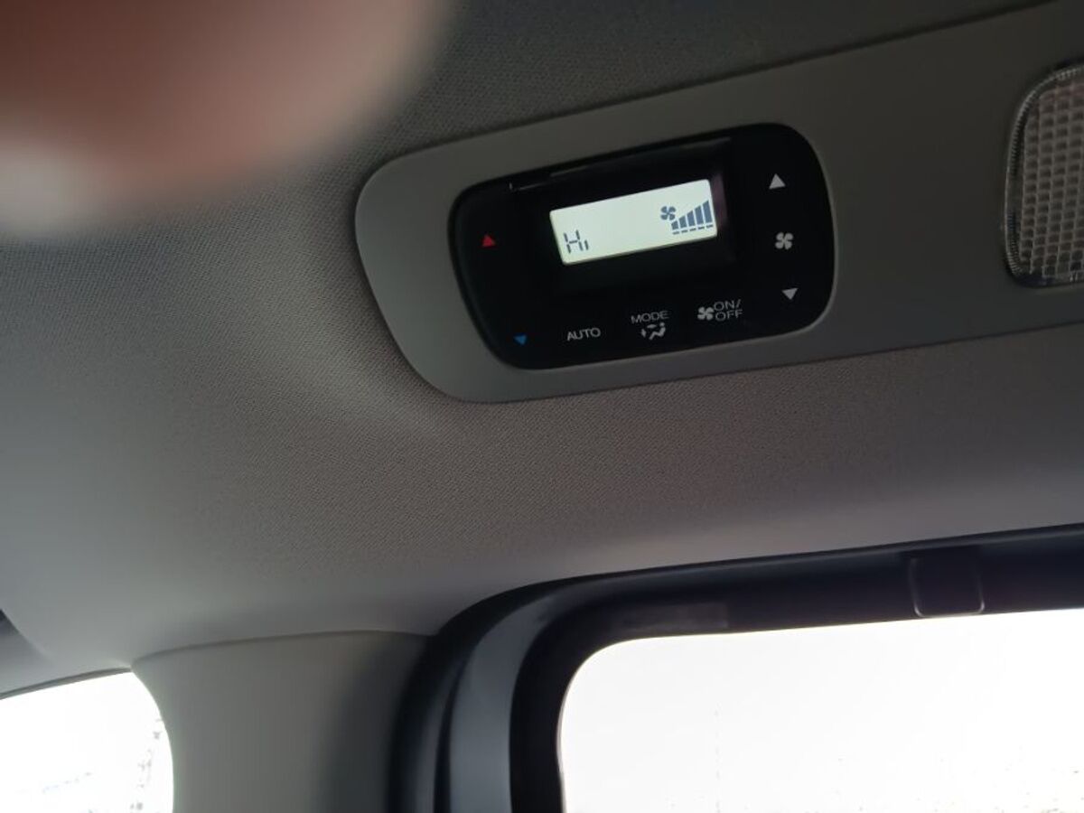 2023 Honda Odyssey Elite - Photo 18