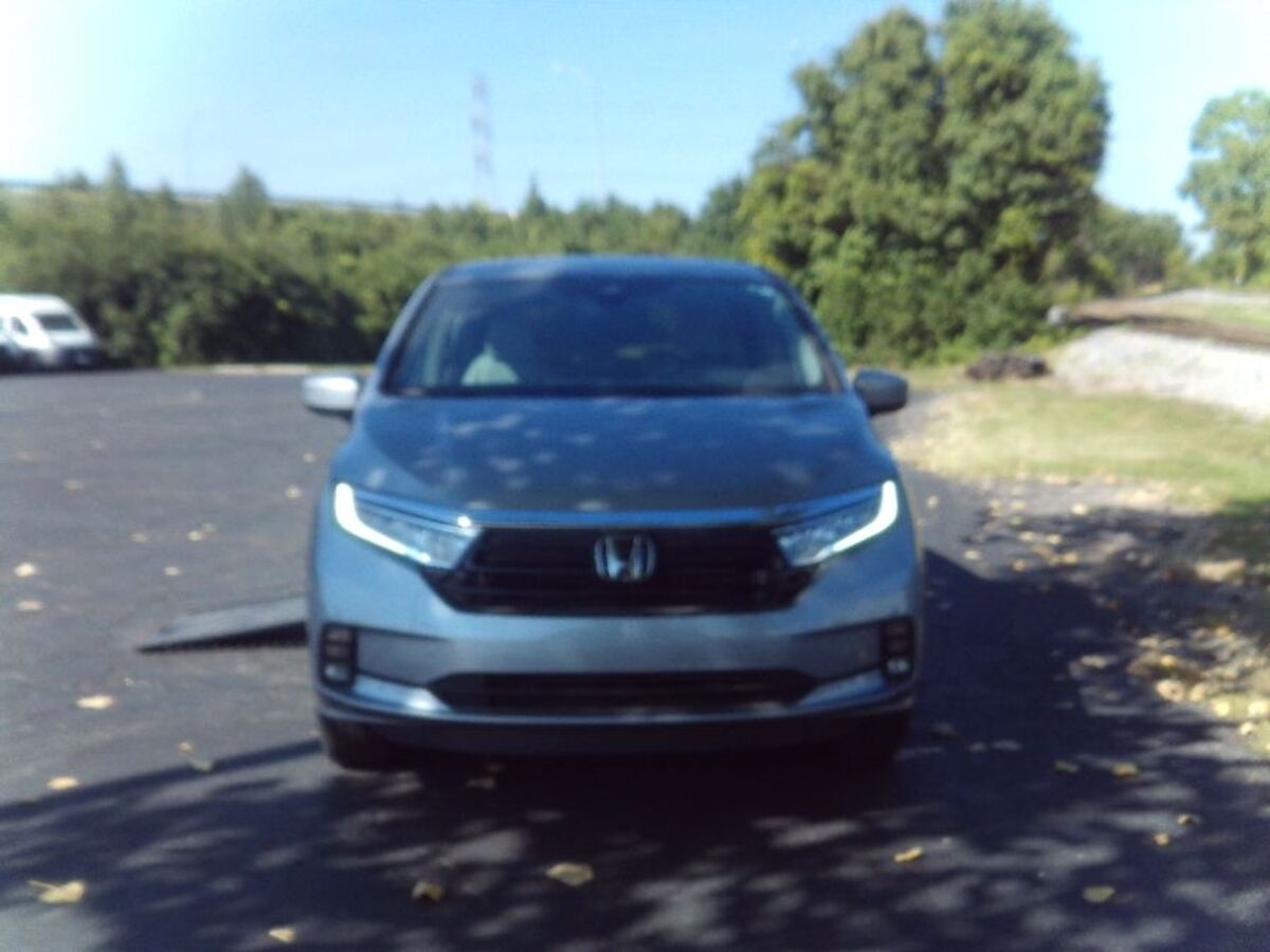 2023 Honda Odyssey EX-L - Photo 13