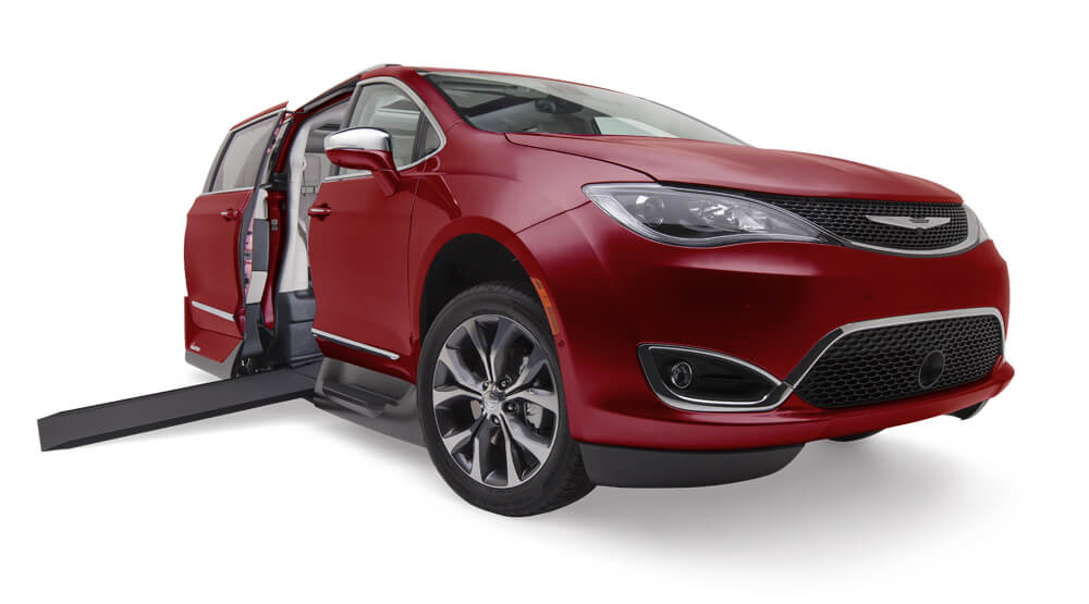 Pacifica Vantage Mobility Northstar Side-Entry - MobilityWorks