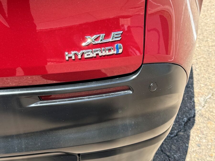 2021 Toyota Sienna XLE - Photo 40