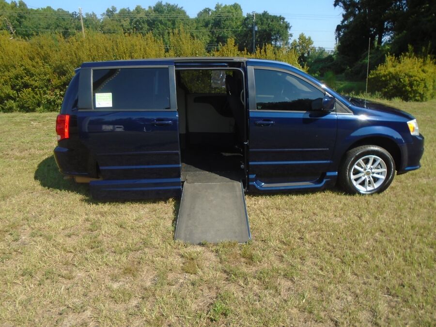 2015 Dodge Grand Caravan SXT - Photo 14