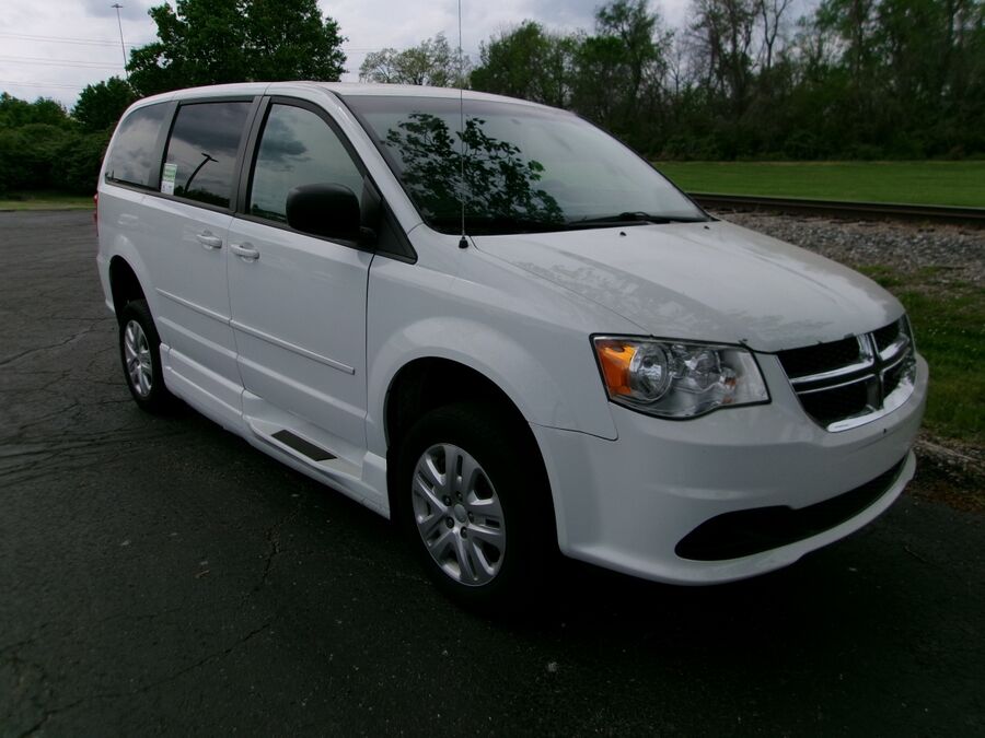 2017 Dodge Grand Caravan SXT - Photo 17