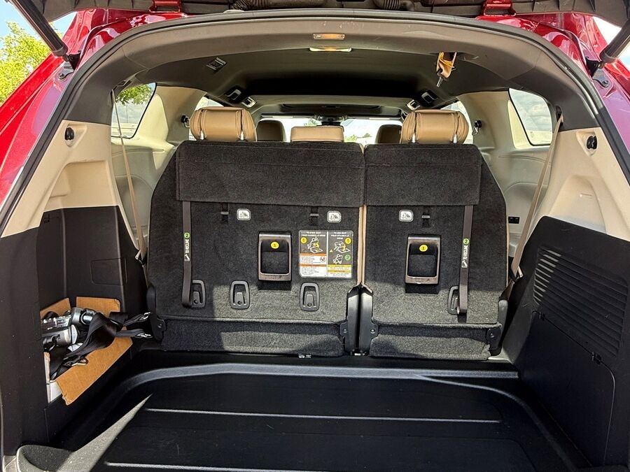2021 Toyota Sienna XLE - Photo 41