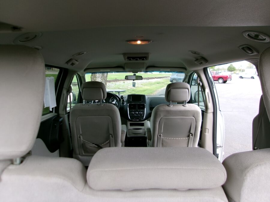 2017 Dodge Grand Caravan SXT - Photo 10