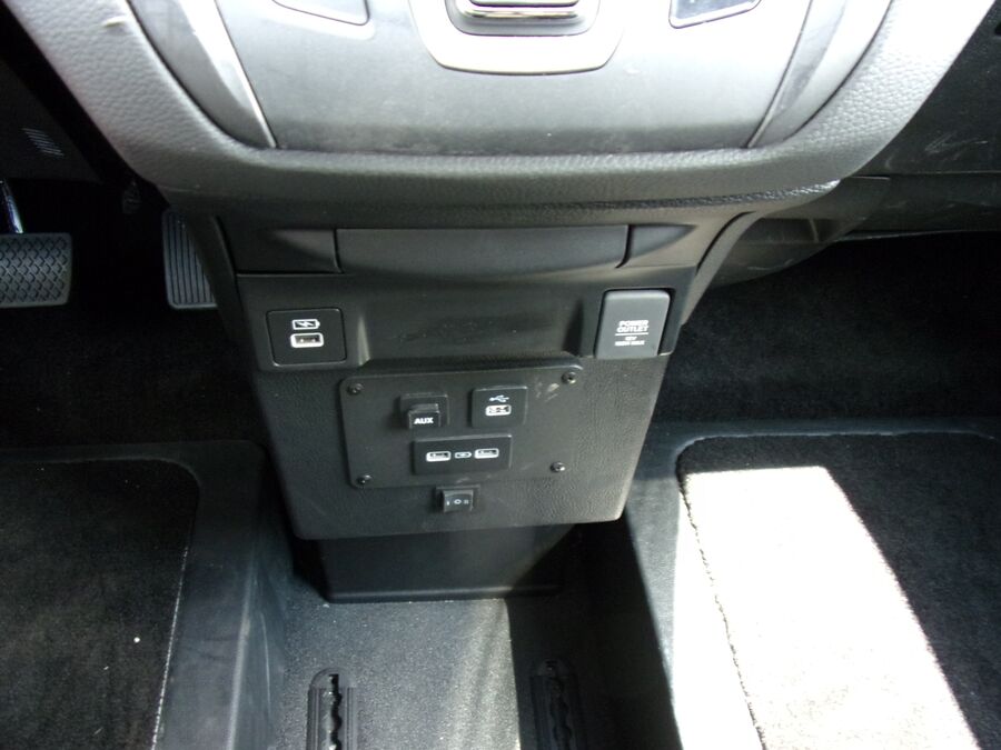 2022 Honda Odyssey EX-L - Photo 13