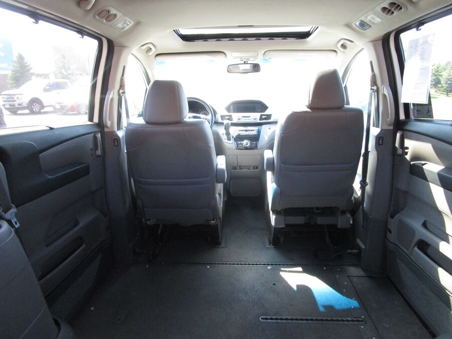 2012 Honda Odyssey EX-L - Photo 9
