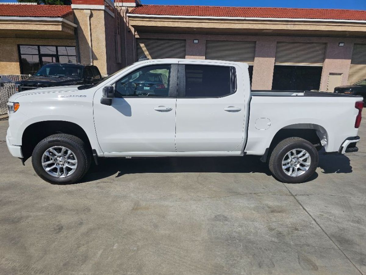 2023 Chevrolet Silverado 1500 RST - Photo 8