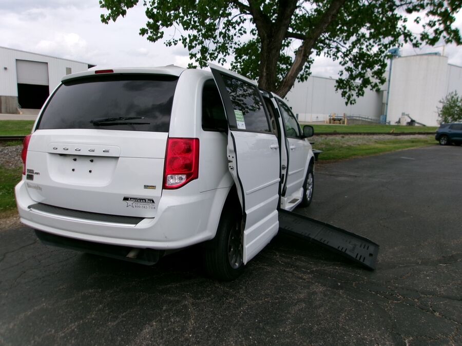 2017 Dodge Grand Caravan SXT - Photo 7