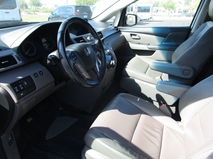 2012 Honda Odyssey EX-L - Photo 8