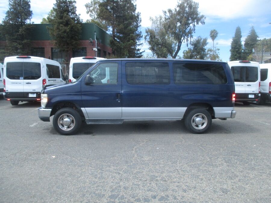 2008 Ford E-Series Econoline Wagon