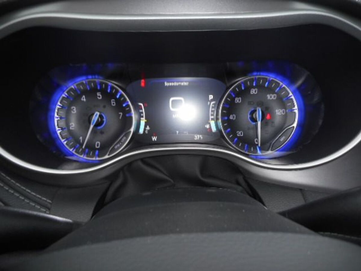 2026 Chrysler Pacifica Select - Photo 14