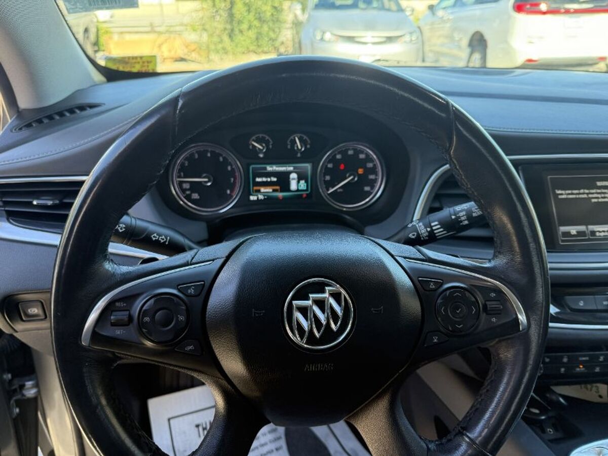 2019 Buick Enclave Essence - Photo 8