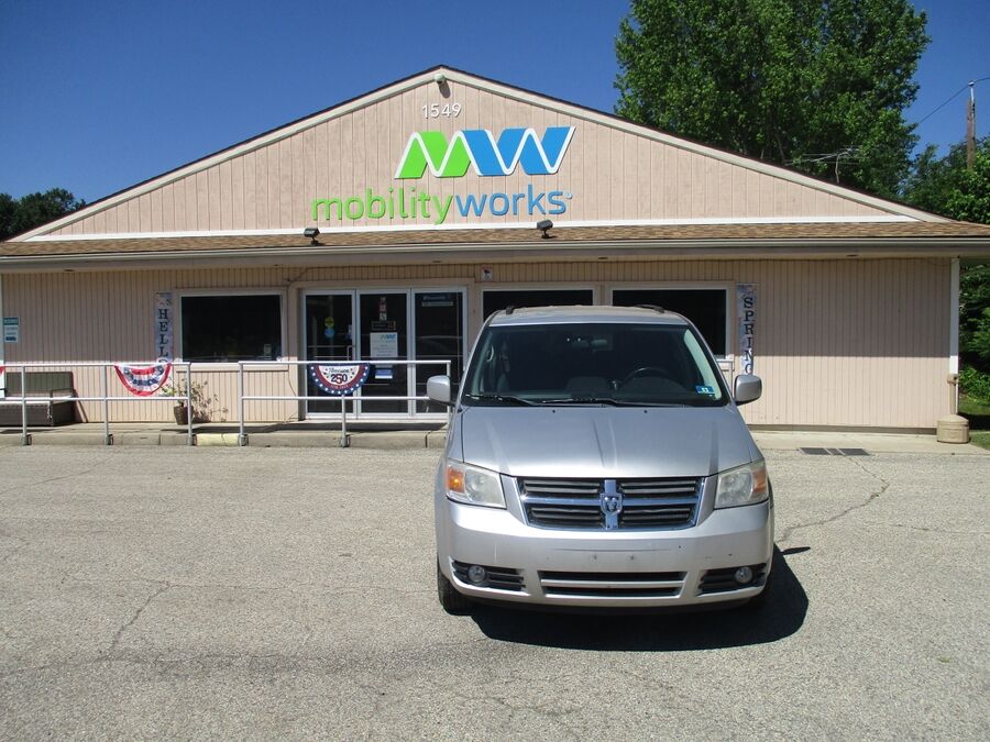 2010 Dodge Grand Caravan SXT - Photo 12