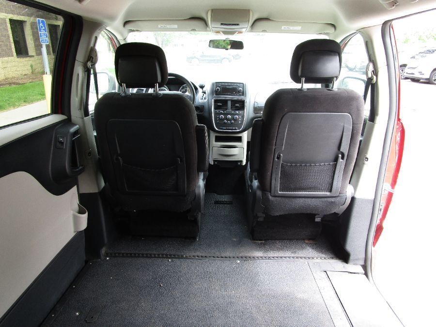 2012 Dodge Grand Caravan SXT - Photo 13