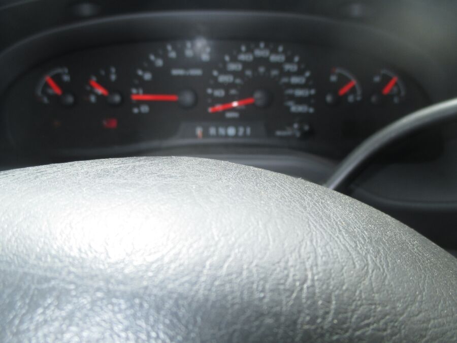 2008 Ford E-Series Econoline Wagon XLT - Photo 12