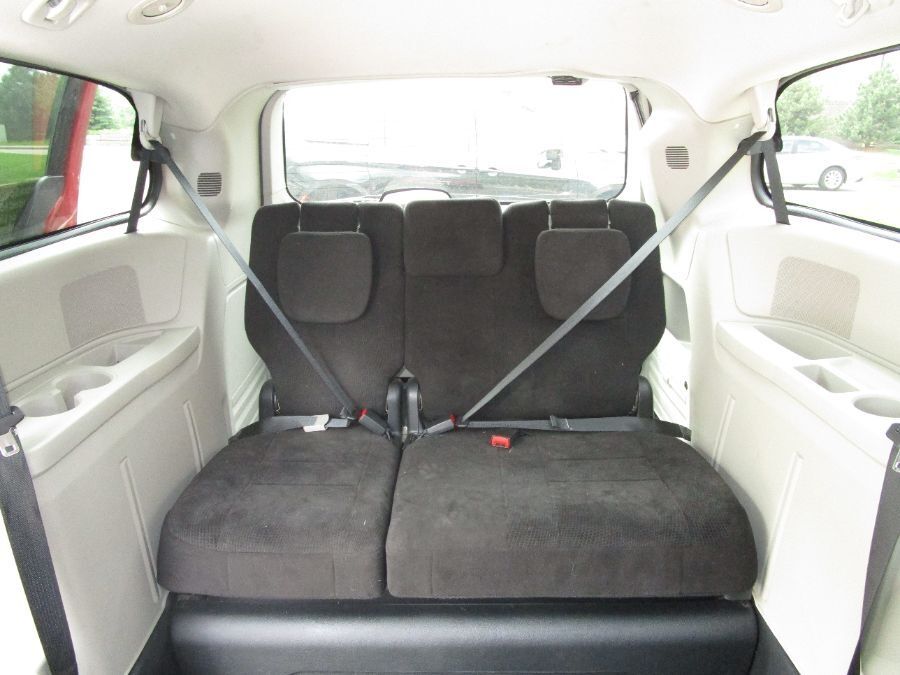 2012 Dodge Grand Caravan SXT - Photo 10