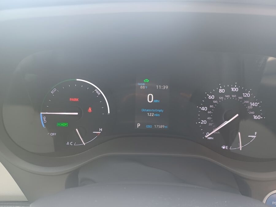 2022 Toyota Sienna XLE - Photo 16