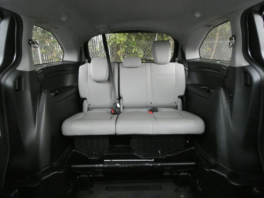 2023 Honda Odyssey Touring - Photo 7