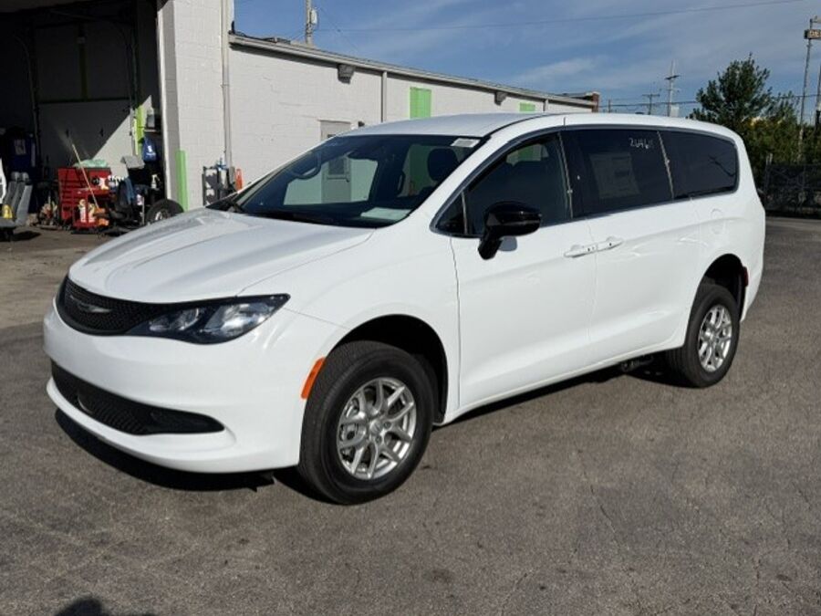 2026 Chrysler Voyager