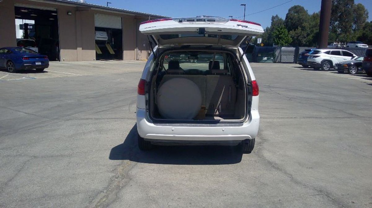 2008 Toyota Sienna XLE - Photo 14