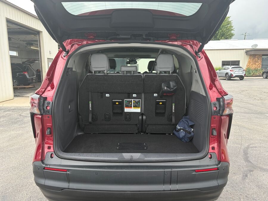 2024 Toyota Sienna XLE - Photo 8