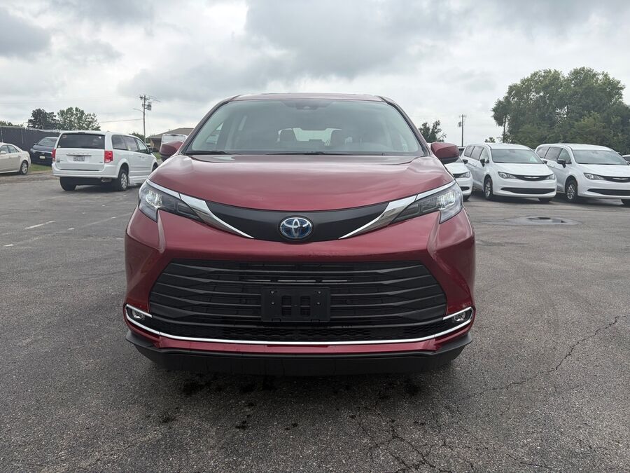2024 Toyota Sienna