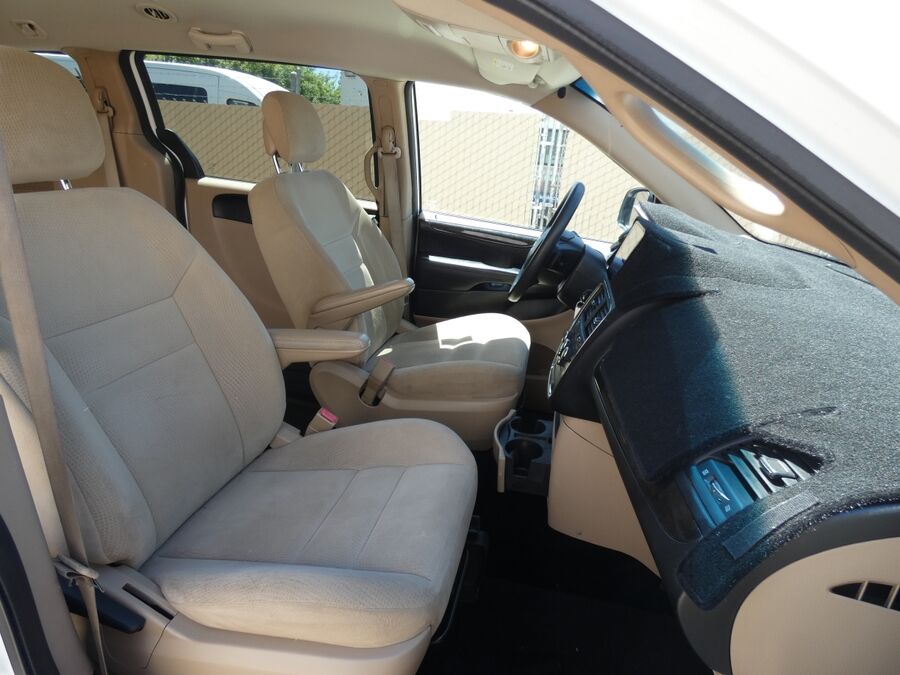 2014 Dodge Grand Caravan SE - Photo 6