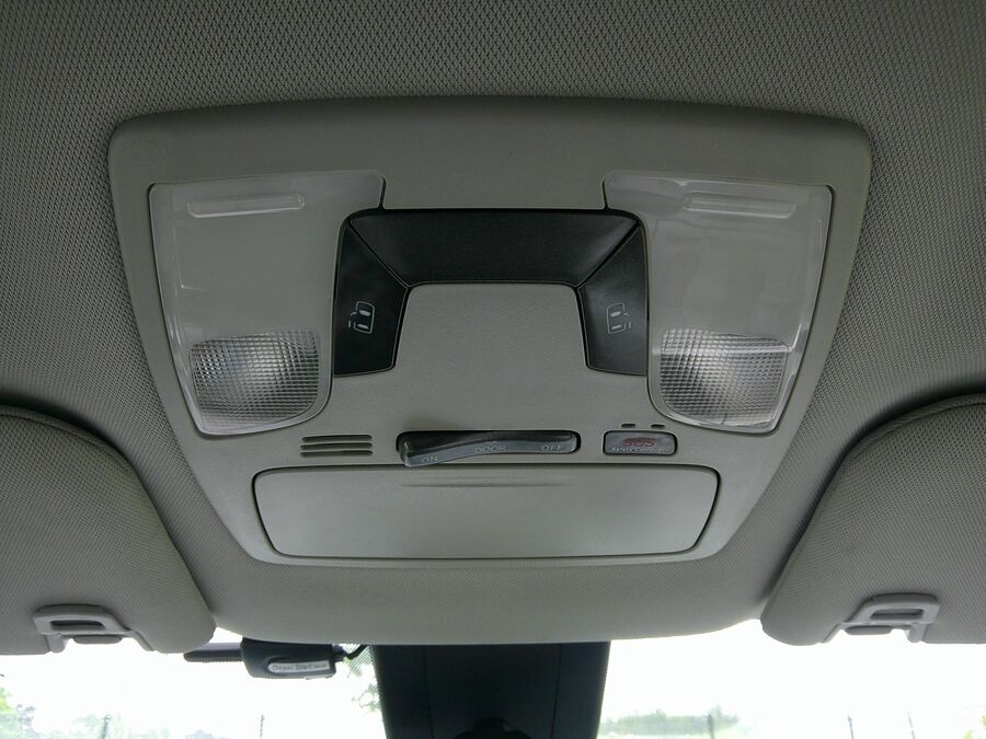 2019 Toyota Sienna LE - Photo 15