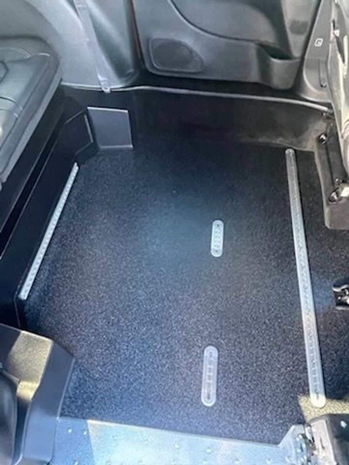2026 Chrysler Pacifica Select - Photo 10
